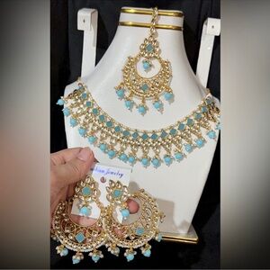 Pakistani/indiaan traditional partywear necklace set